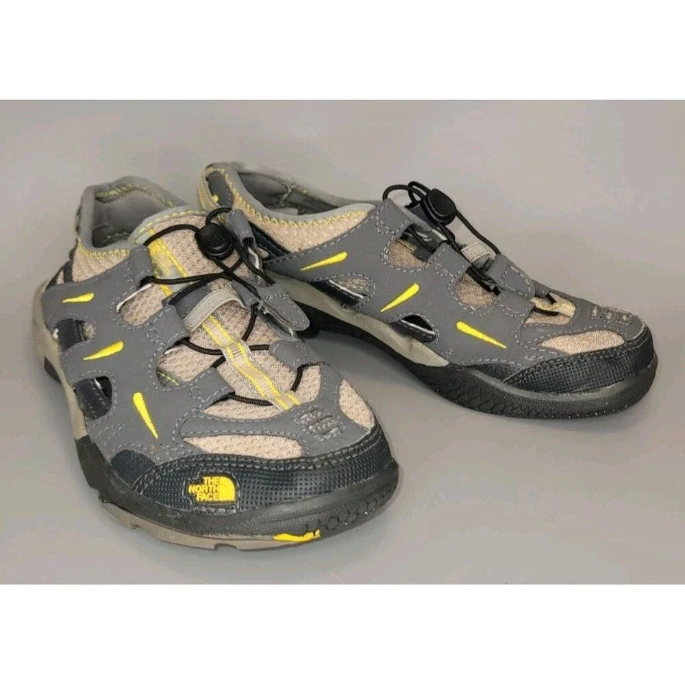 The North Face Hedgefrog Sandals Boys Youth 4 Grey Easy Pull Laces Water Shoes